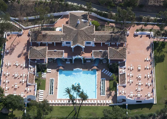 Park - Borgo Cala Moresca Resort 4*