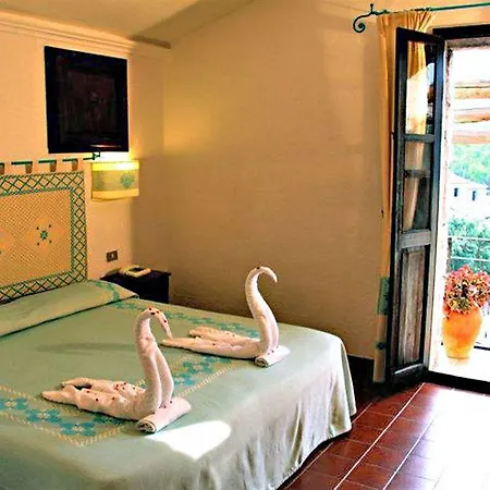 Resort Park - Borgo Cala Moresca