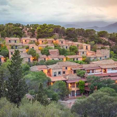 Park - Borgo Cala Moresca Resort Àrbatax