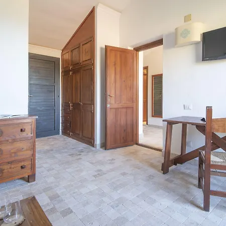 Resort Park - Borgo Cala Moresca Arbatax