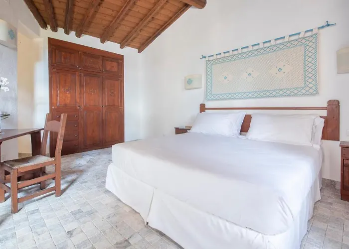 Park - Borgo Cala Moresca Resort 4*