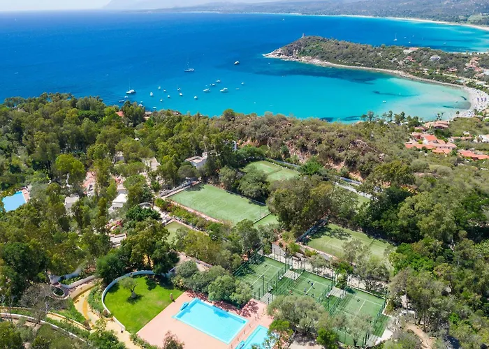 Park - Borgo Cala Moresca Resort