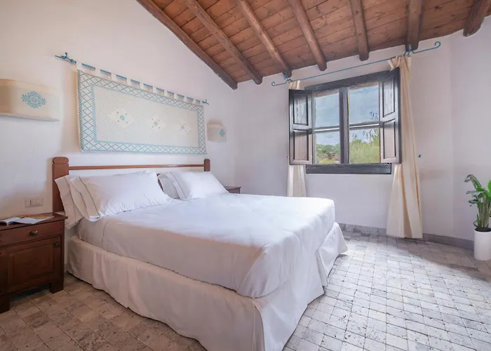 Resort Park - Borgo Cala Moresca 4*